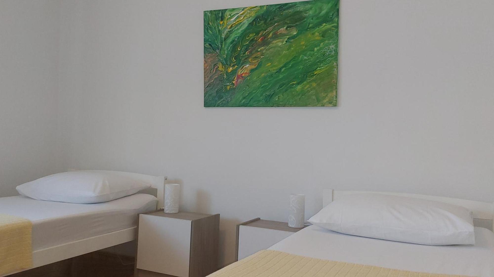 Apartman Excellent - Kuca Za Odmor U Zupanji -Natkriveno Parkirno Mjesto Zupanja Exterior photo